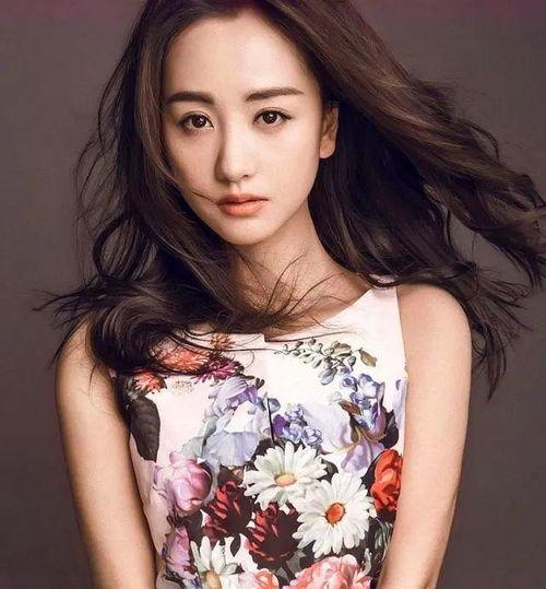 最佳女配娱乐圈,逆袭之路，星光璀璨