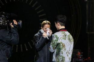 李玟个人资料身高体重,身高体重揭秘，女神身材背后的秘密”