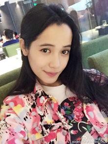 梁嘉露个人资料,才华横溢的年轻演员，多面发展的演艺生涯