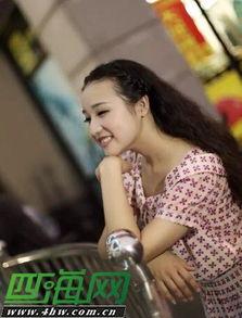 梁嘉露个人资料,才华横溢的年轻演员，多面发展的演艺生涯