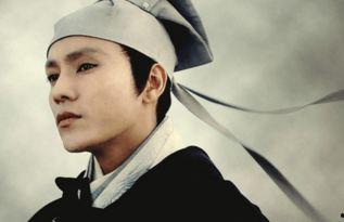 陈坤男明星,光影交错，演绎不凡人生